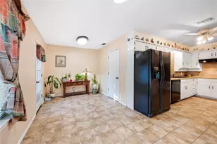 840 S Ridgeway Dr, Cleburne, TX 76033 - Photo 10