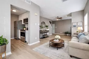 8750 Park Ln, Dallas, TX 75231 - Photo 6