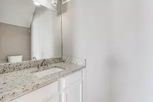 8750 Park Ln, Dallas, TX 75231 - Photo 14