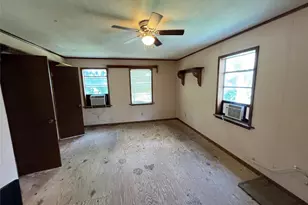 437 Lcr Redbud A, Mexia, TX 76667 - Photo 10