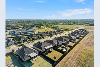 1705 Fabian Drive, Waco, TX 76712 - Photo 32