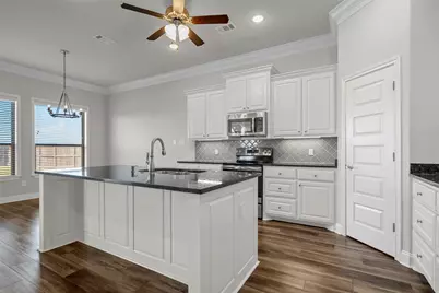 1705 Fabian Drive, Waco, TX 76712 - Photo 4