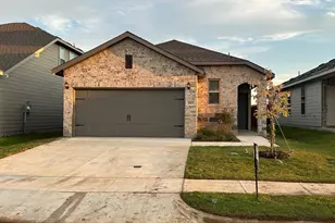 1613 Edgeway Dr, Aubrey, TX 76227 - Photo 1
