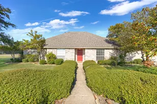 900 Crestview Ln, Wylie, TX 75098 - Photo 1