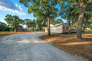 5000 Highpoint Pkwy, Burleson, TX 76028 - Photo 38