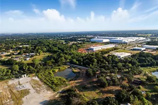 5000 Highpoint Pkwy, Burleson, TX 76028 - Photo 32