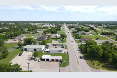 1008 S Virginia Avenue, Terrell, TX 75160 - Photo 10