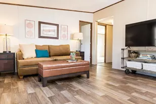 107 Valley St, Bridgeport, TX 76426 - Photo 4