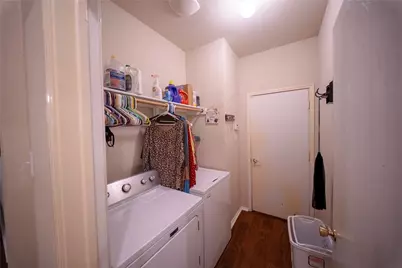 945 Buffalo Springs Drive, Fort Worth, TX 76140 - Photo 10