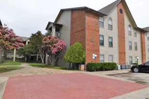 218 N Texas Blvd, Denton, TX 76201 - Photo 1