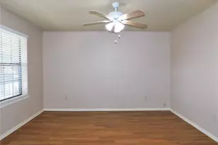 218 N Texas Blvd, Denton, TX 76201 - Photo 10