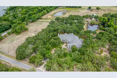 6565 Rockridge Trail, Aubrey, TX 76227 - Photo 2