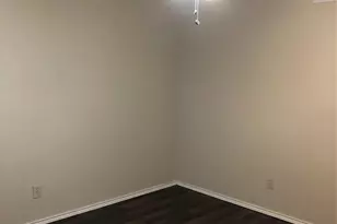 2714 Patricia Ln, Garland, TX 75041 - Photo 2