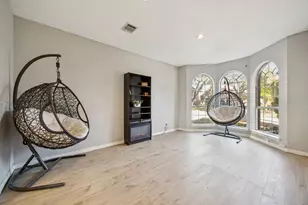 17703 Meadow Grove Ln, Dallas, TX 75287 - Photo 8