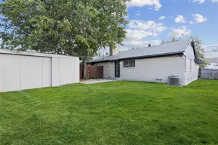 15825 El Estado Dr, Dallas, TX 75248 - Photo 38