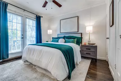 702 Reverchon Drive, Dallas, TX 75211 - Photo 12