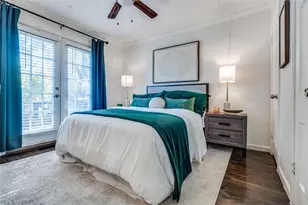 702 Reverchon Dr, Dallas, TX 75211 - Photo 12