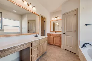 2921 W Alamosa Dr, Terrell, TX 75160 - Photo 22