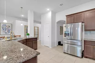 1200 Queens Brook Ln, Fort Worth, TX 76140 - Photo 18