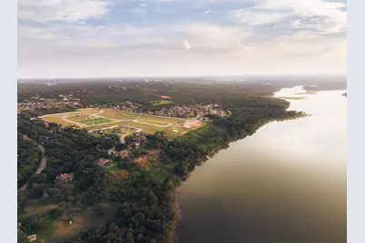 64 Pinehurst Drive, Woodway, TX 76712 - Photo 4