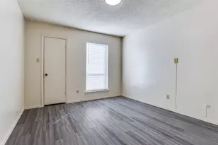 2330 Village N Dr, Richardson, TX 75081 - Photo 8