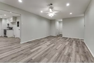 1902 Glenwick Lane, Irving, TX 75060 - Photo 4