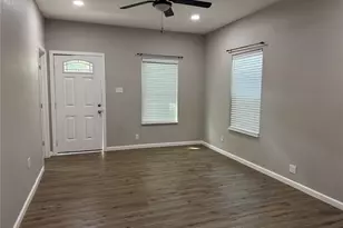 211 N Bermuda St, Lacy Lakeview, TX 76705 - Photo 6