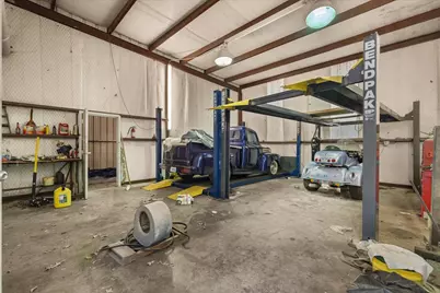 795 Rs County Road 1490, Point, TX 75472 - Photo 28