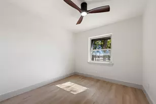 12609 Meadowcrest Ln, Balch Springs, TX 75180 - Photo 14