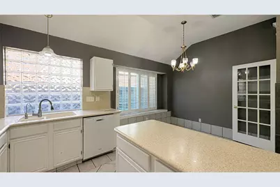 1164 Pleasant Oaks Drive, Lewisville, TX 75067 - Photo 8