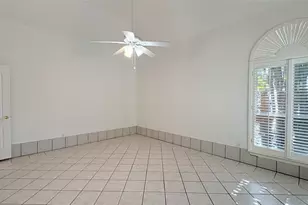 1164 Pleasant Oaks Dr, Lewisville, TX 75067 - Photo 10