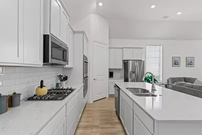 4747 Kings Garden Parkway, Arlington, TX 76005 - Photo 12