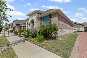 4747 Kings Garden Pkwy, Arlington, TX 76005 - Photo 2