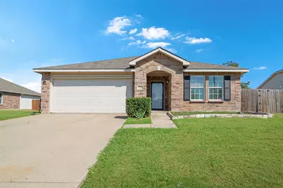 2901 Saddle Drive, Denton, TX 76210 - Photo 1