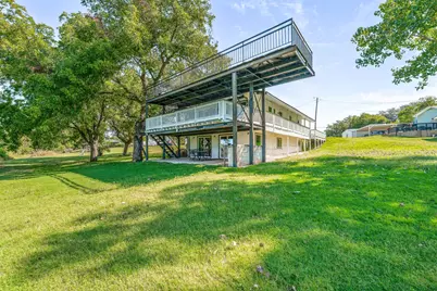 2520 Long Creek, Granbury, TX 76049 - Photo 4