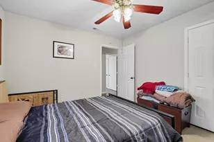 1109 Capetown Dr, Grand Prairie, TX 75050 - Photo 30