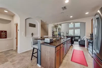 1805 English Lane, Carrollton, TX 75006 - Photo 12
