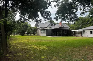 818 E Elm St, Hillsboro, TX 76645 - Photo 38