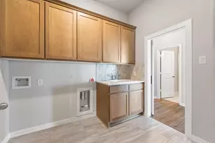 90 Roosevelt Ln, Valley View, TX 76272 - Photo 16