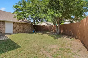 2701 Hickory Bend Dr, Garland, TX 75044 - Photo 28