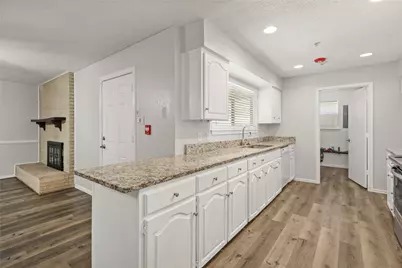 6901 Wicks Trail, Fort Worth, TX 76133 - Photo 8