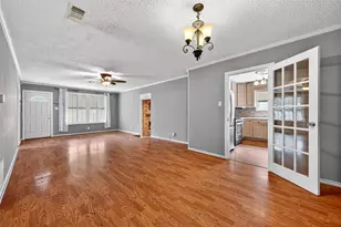 517 W Bullock St, Denison, TX 75020 - Photo 12