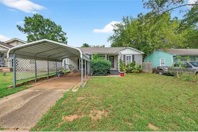 517 W Bullock Street, Denison, TX 75020 - Photo 4