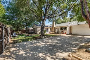 3807 Blue Trace Ln, Farmers Branch, TX 75244 - Photo 26