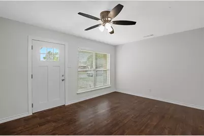 1201 Crockett Street, Garland, TX 75040 - Photo 2