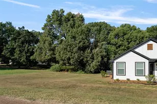 128 Crestwood Dr, Mabank, TX 75156 - Photo 32