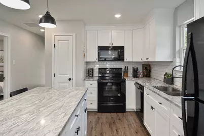 128 Crestwood Drive, Mabank, TX 75156 - Photo 14