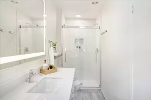 524 N Wharton St, Sherman, TX 75092 - Photo 26