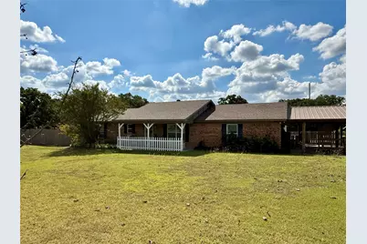 2277 Tanglewood Street, Weatherford, TX 76085 - Photo 2