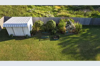 305 Main Street, Montague, TX 76251 - Photo 24